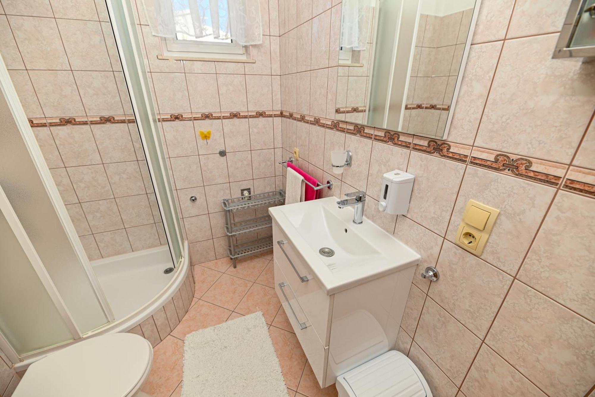 Apartments Patricia Trogir Bagian luar foto