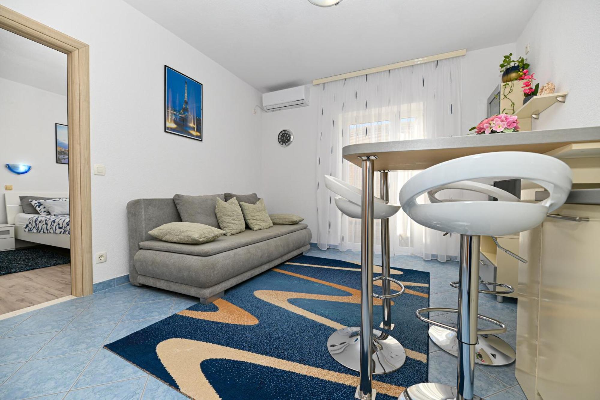 Apartments Patricia Trogir Bagian luar foto